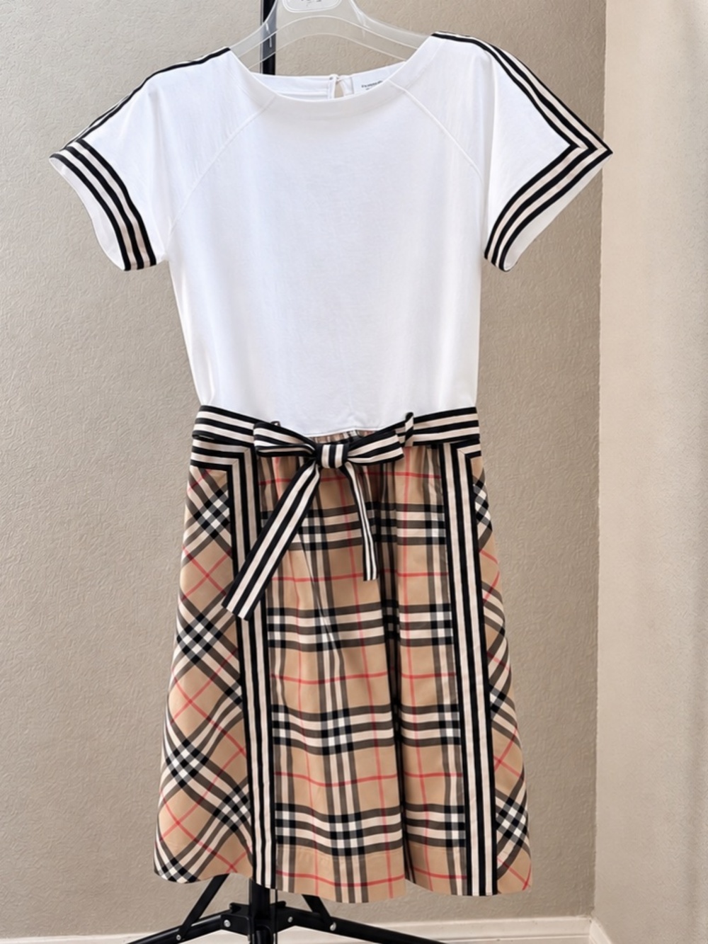 Burberry Girls Check Pleated Dress White Bow